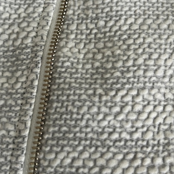 New Bebe Skirt Lined w Gold Zipper Accents - Picture 2 of 8